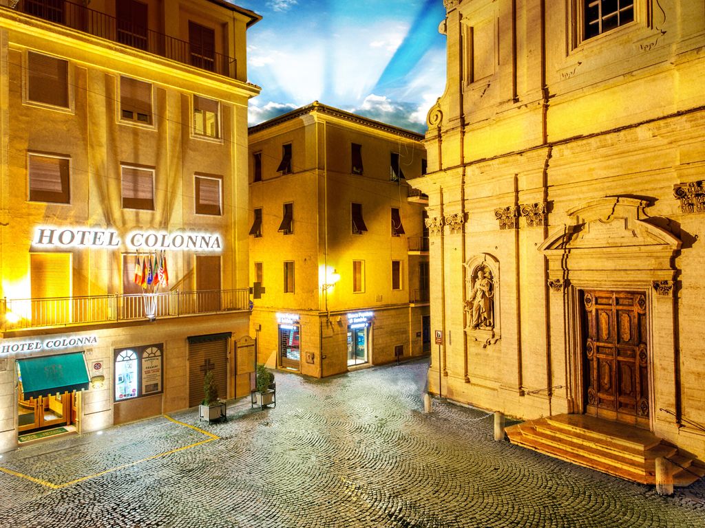 Colonna Hotel