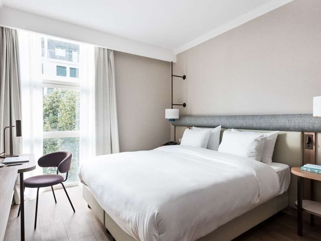 Ambasciatori Hotel Venice Mestre Tapestry Collection by Hilton