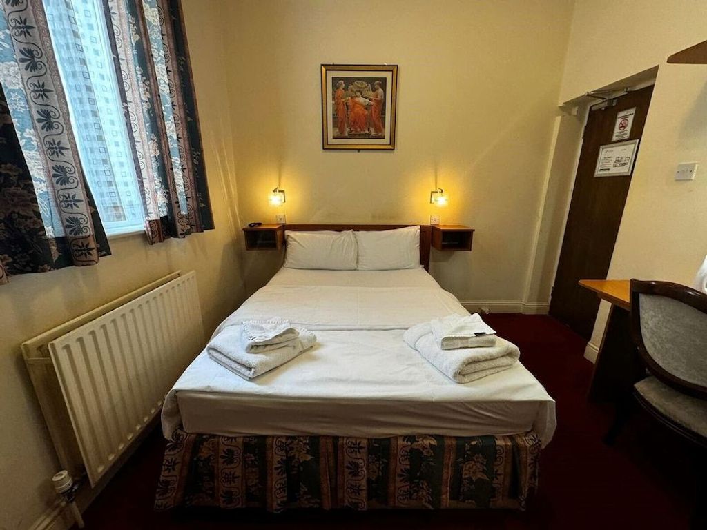 Bridge Park Hotel