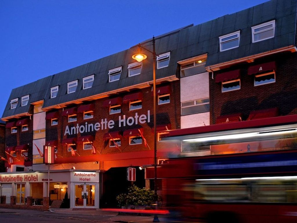 Antoinette Hotel Wimbledon