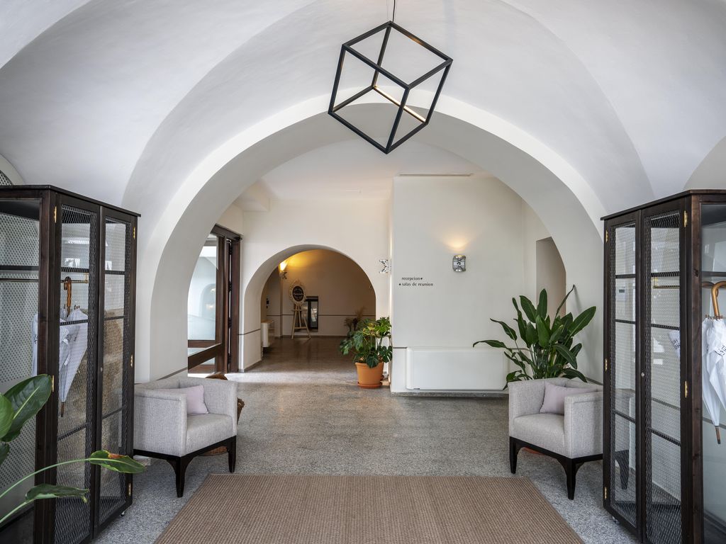 Hospes Palacio de  Arenales & SPA