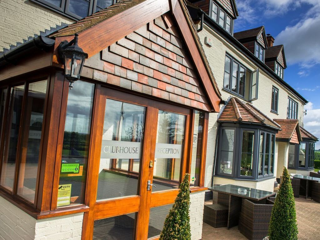 Stratford Park Hotel & Golf Club