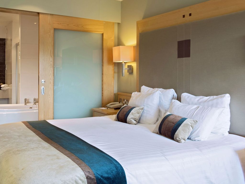 CBH Lancaster House Hotel