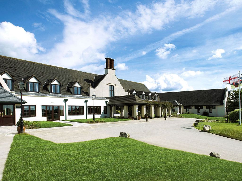 CBH Lancaster House Hotel