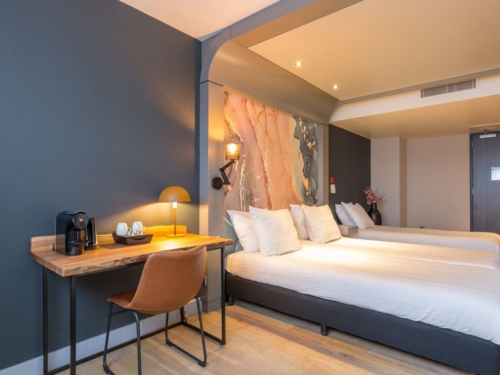 Leonardo Hotel Almere City Center