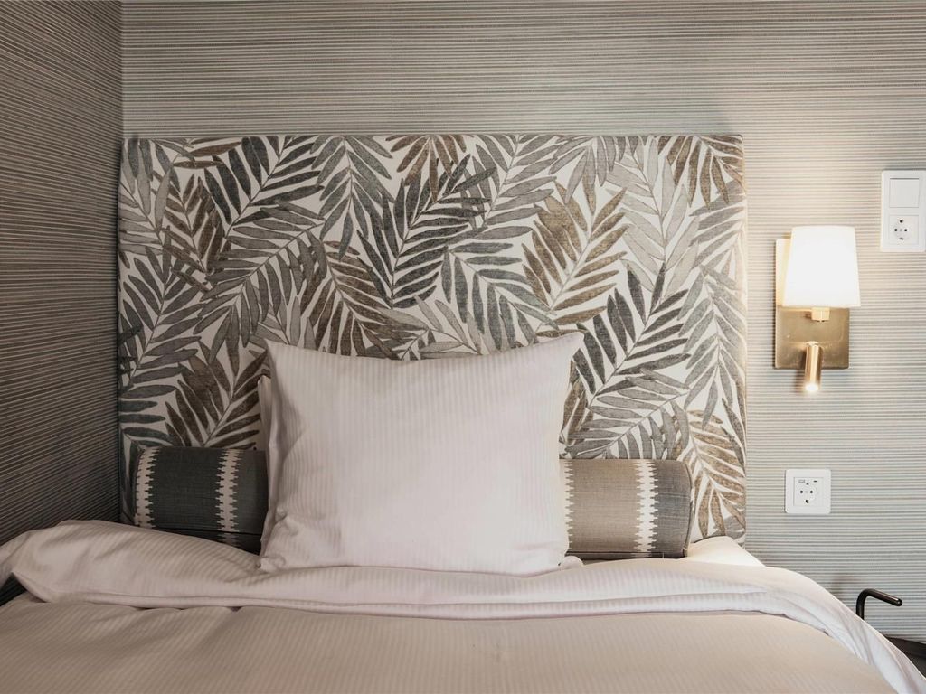 Home Hotel Wellington