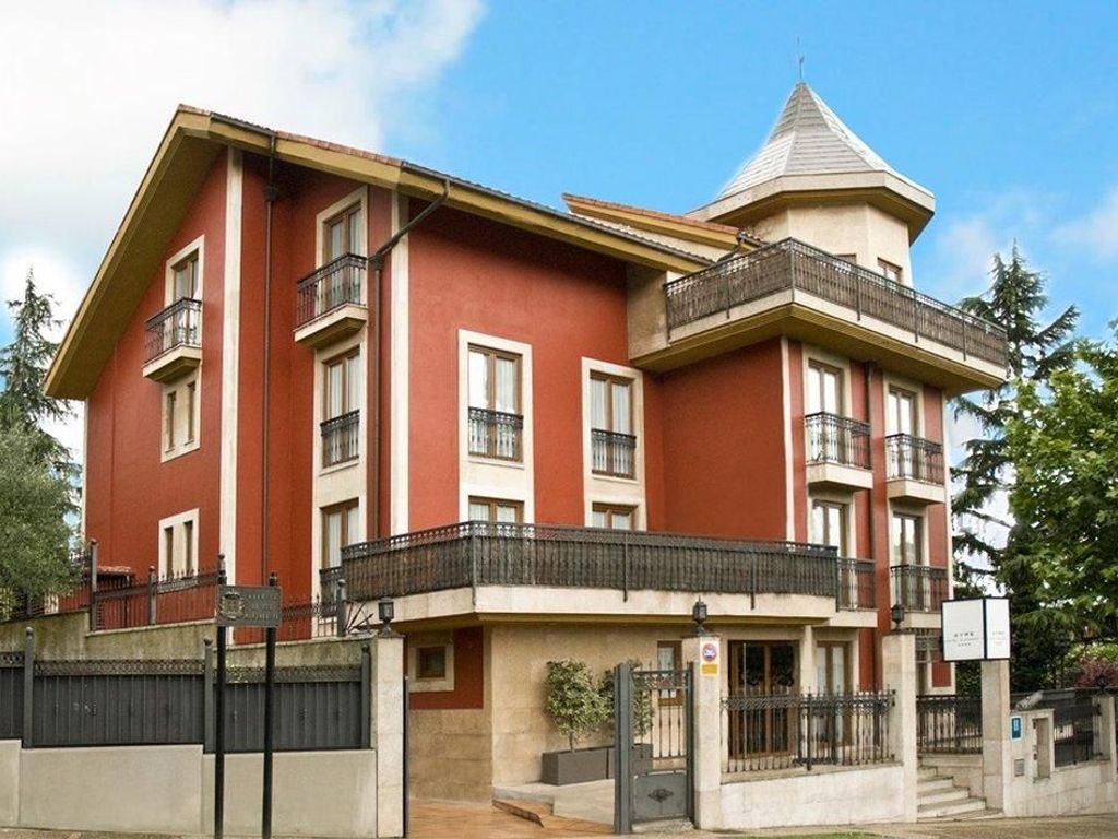 AYRE HOTEL ALFONSO II