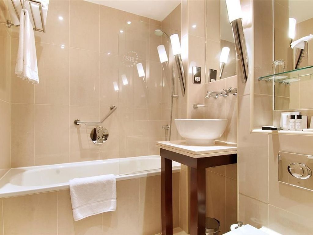 The Premier London Notting Hill