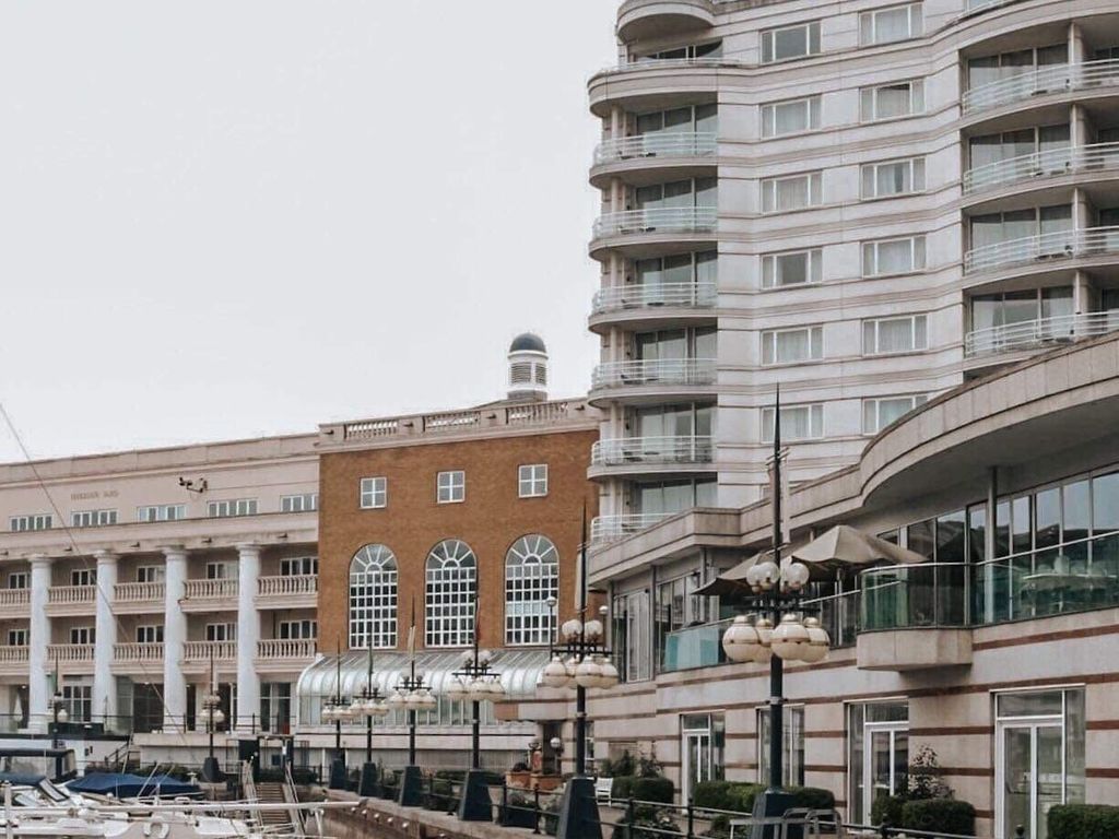 The Chelsea Harbour Hotel & Sp