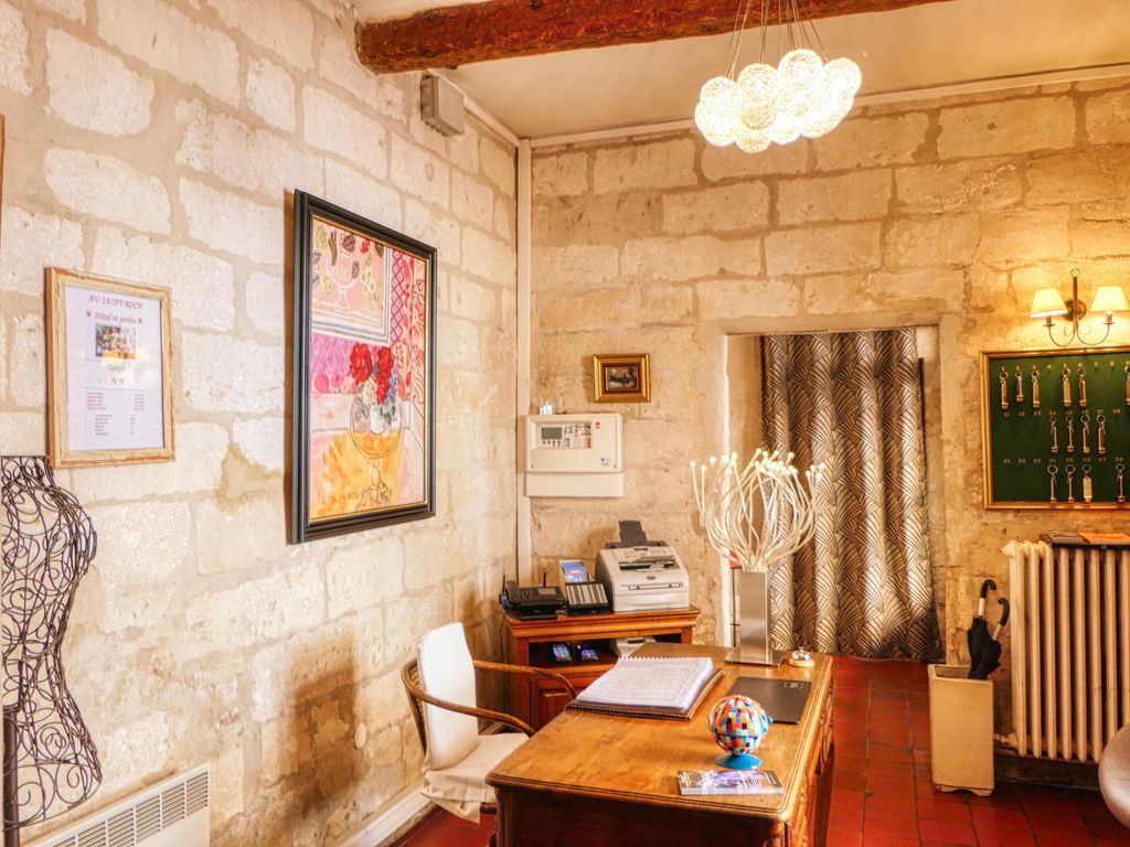 Au Saint Roch - Hotel & Jardin