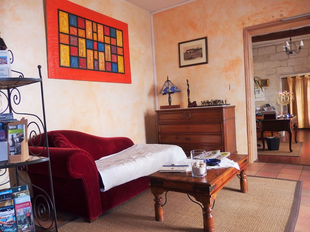 Au Saint Roch - Hotel & Jardin