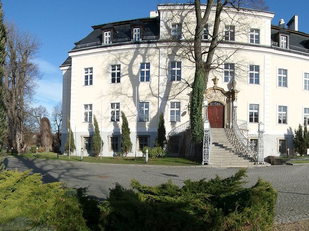 Spichlerz Międzynarodowe Centrum Konferencyjne "Krzyżowa"