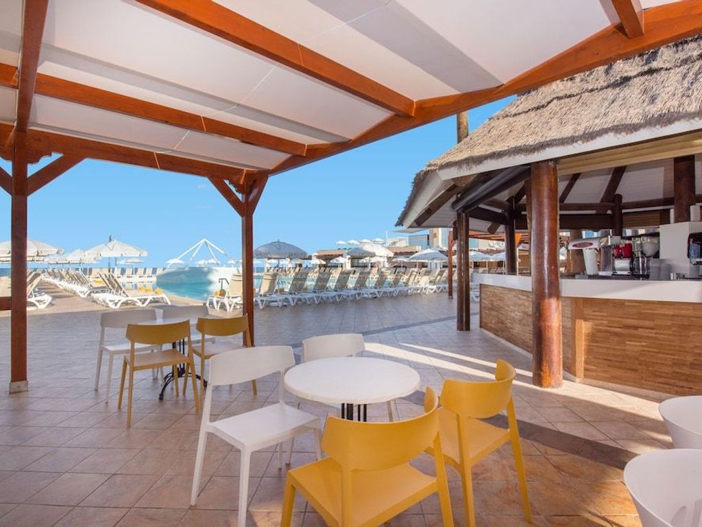 Iberostar Waves Bouganville Playa Playa