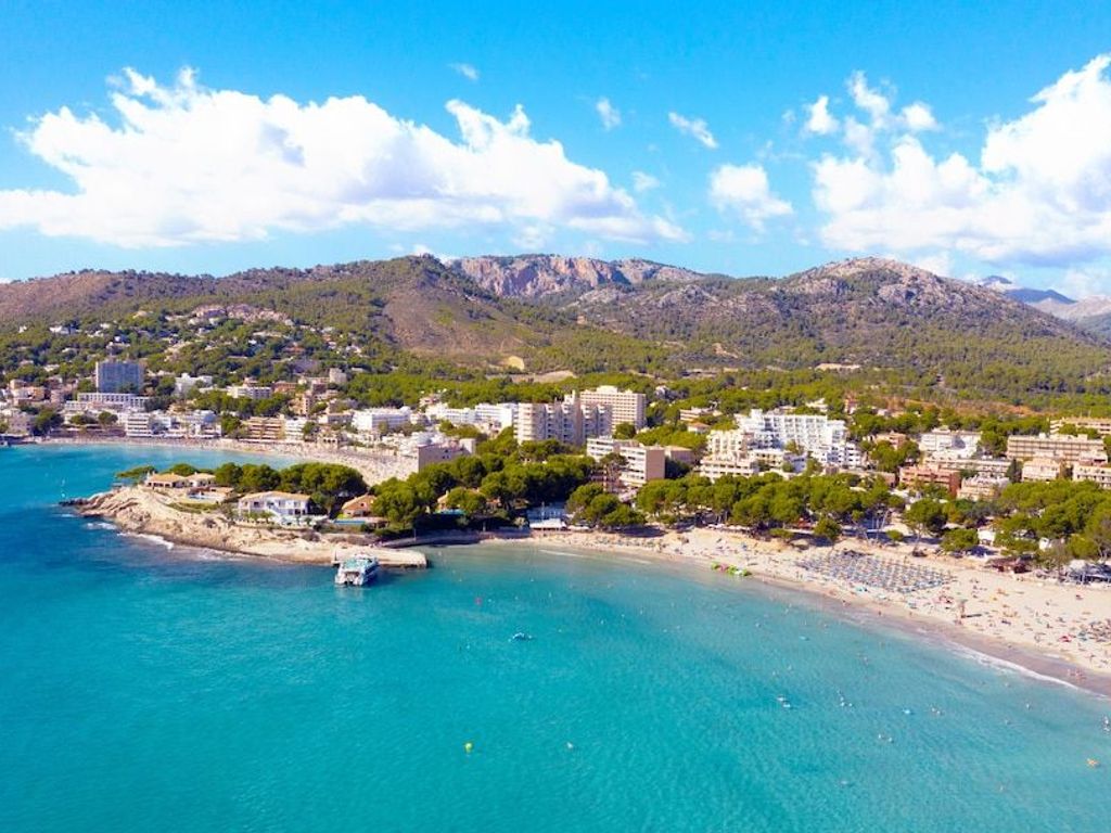 Hotel Vibra Beverly Playa
