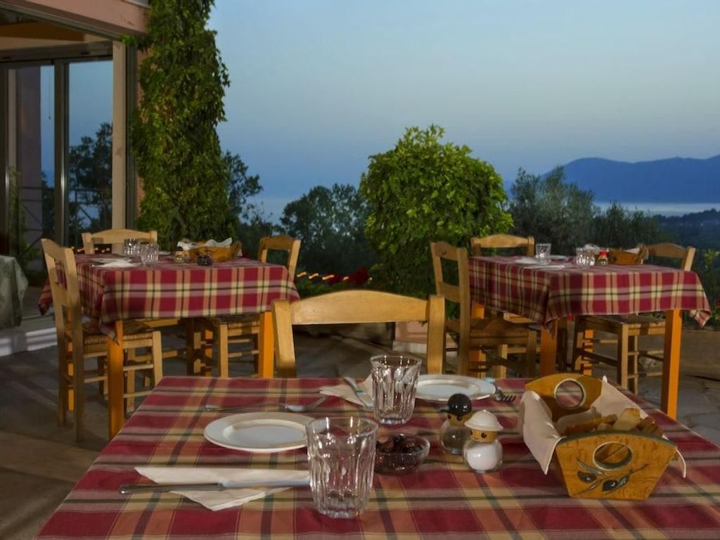 Eleonas Hotel