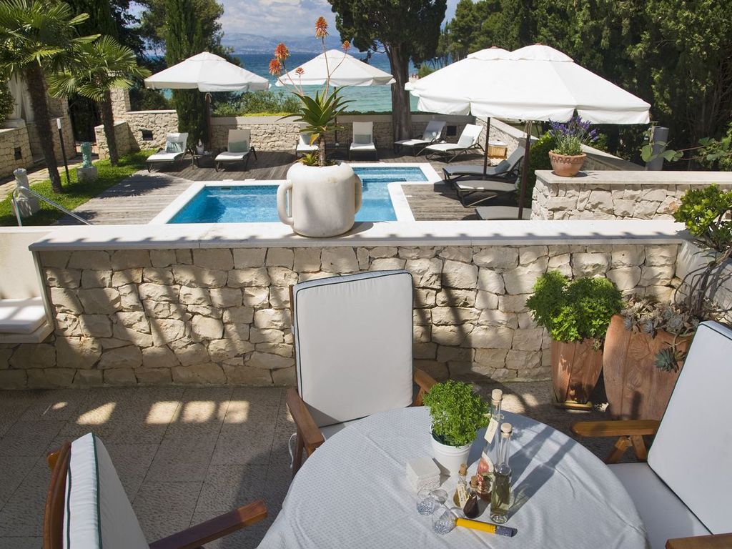 Bracka Perla Aparthotel