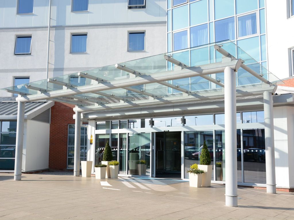 Holiday Inn Express LEIGH - SPORTS VILLAGE by IHG