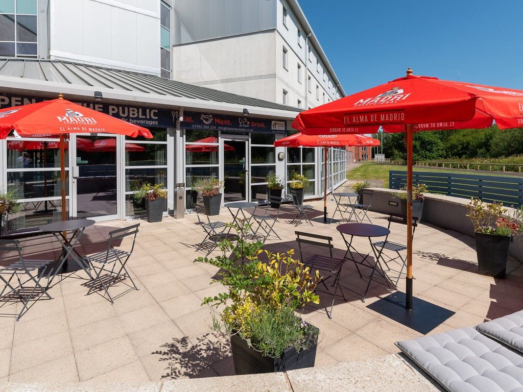 Holiday Inn Express LEIGH - SPORTS VILLAGE by IHG