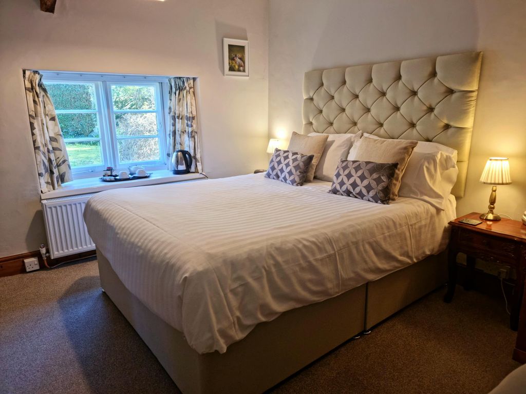 Collaven Manor