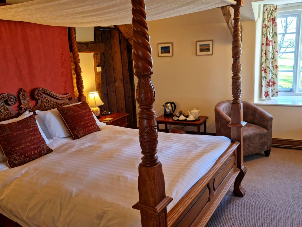 Collaven Manor