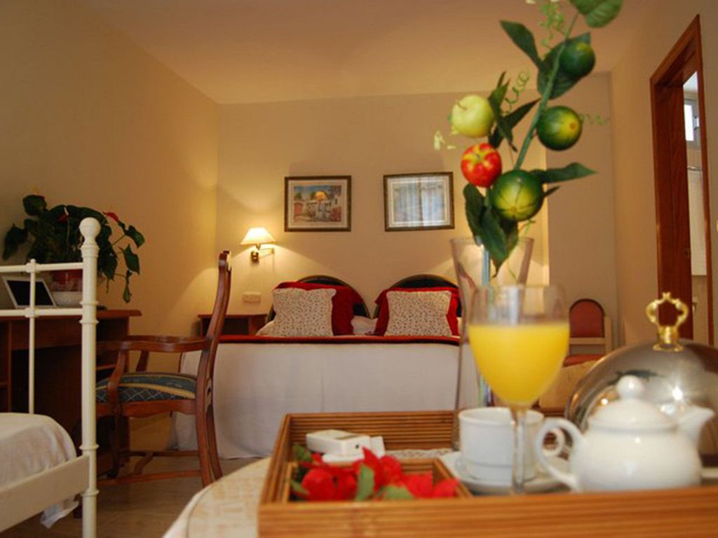 El Dorado Hotel con Encanto