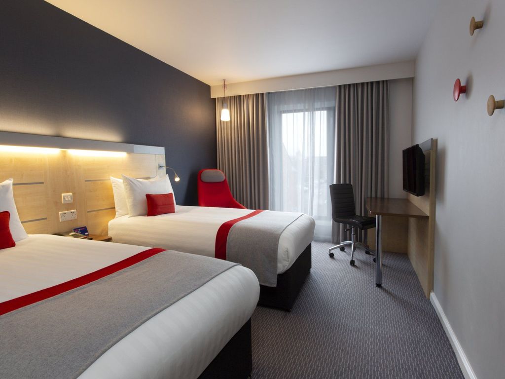 Holiday Inn Express CHELTENHAM TOWN CENTRE by IHG