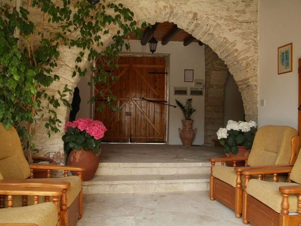 Kontoyiannis House