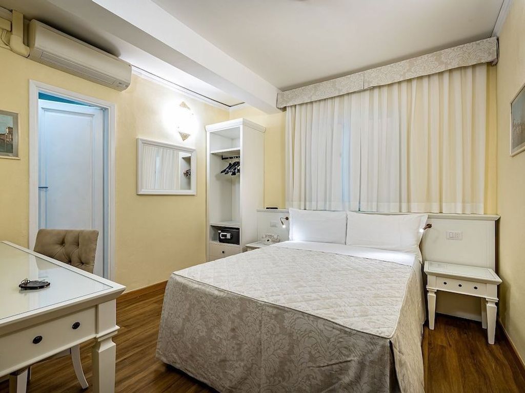 Hotel Alessandra