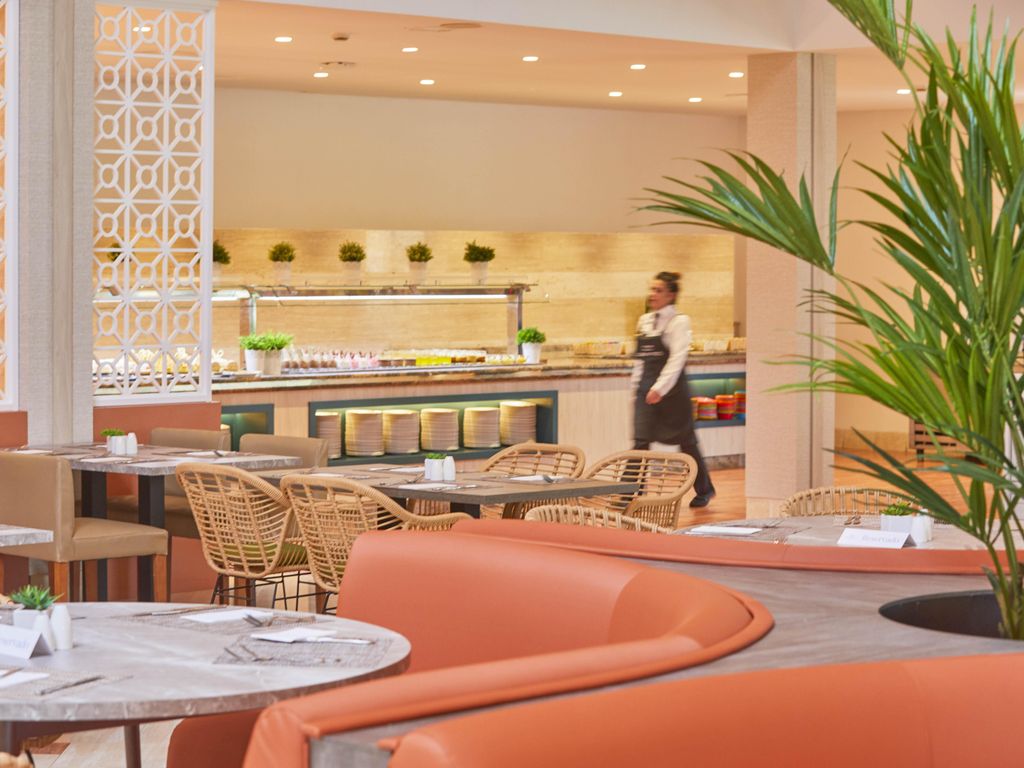 Zafiro Can Picafort Hotel