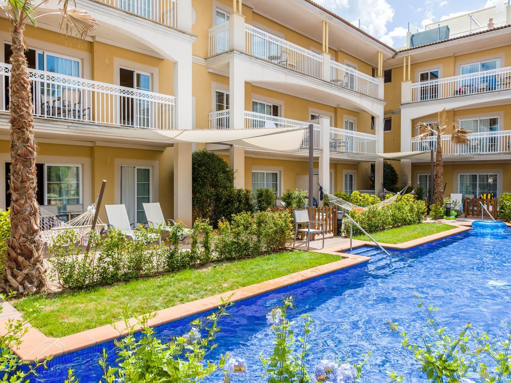 Zafiro Can Picafort Hotel