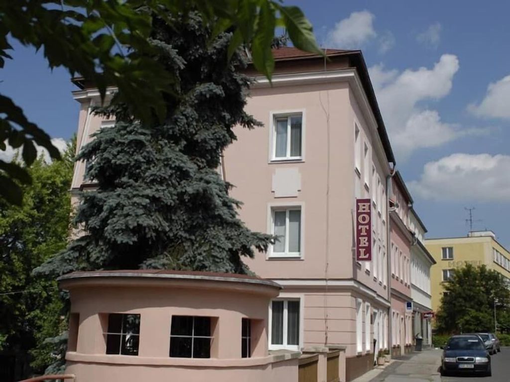 Hotel Almond
