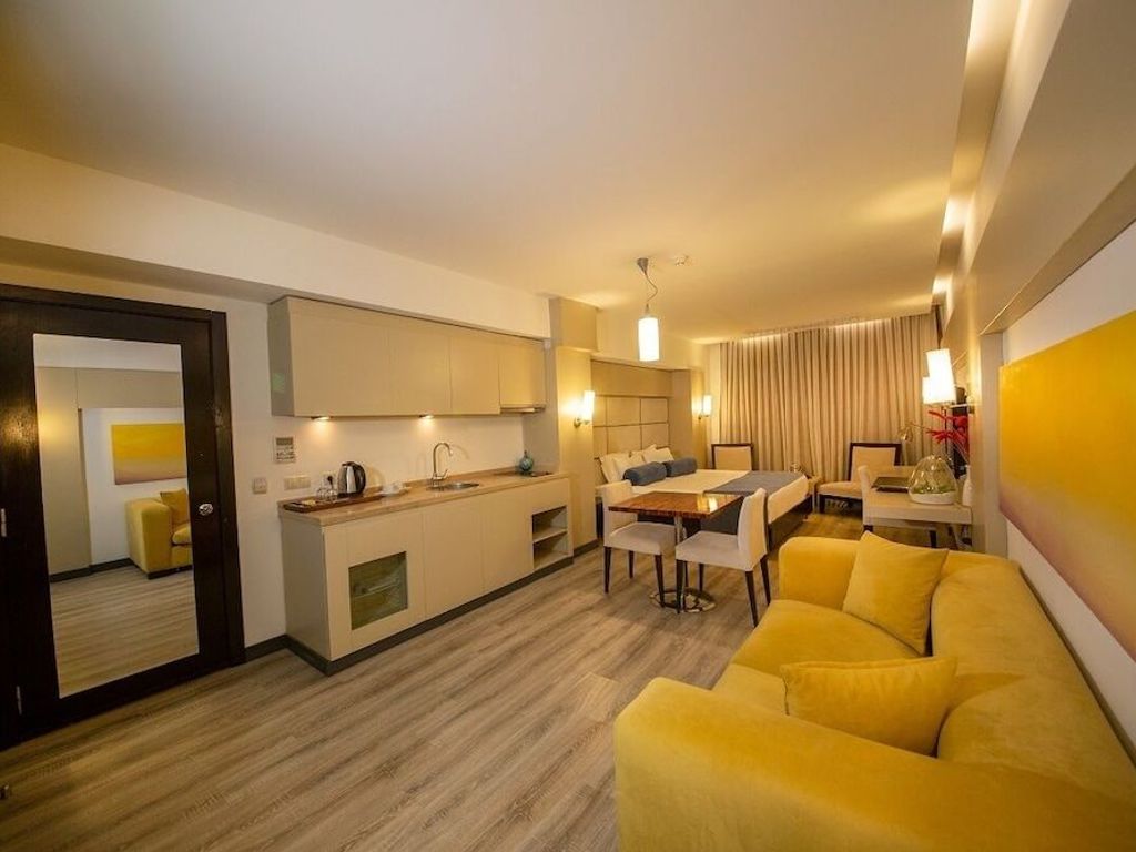 MY Hotel