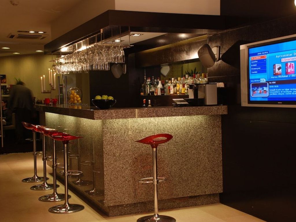MY Hotel
