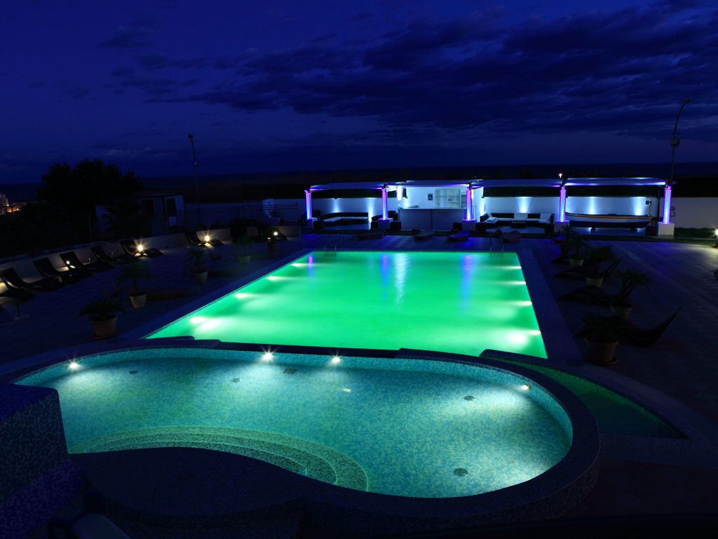 Paradiso Grand Hotel