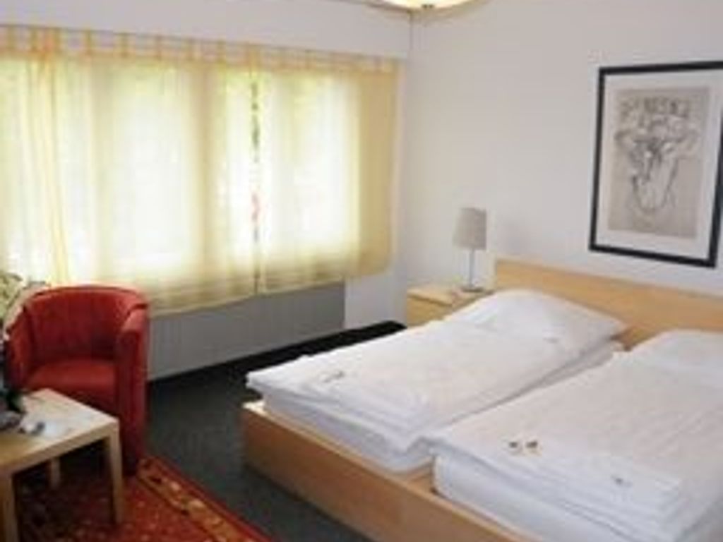 Zak Hotel  & Backpackers