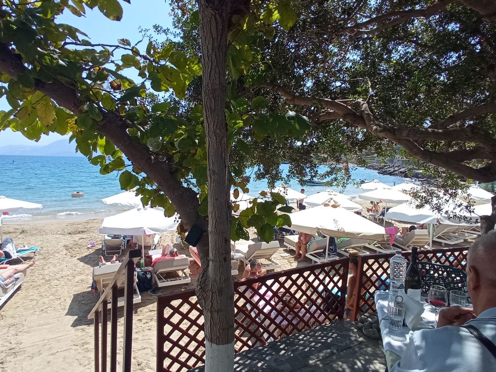Faedra Beach