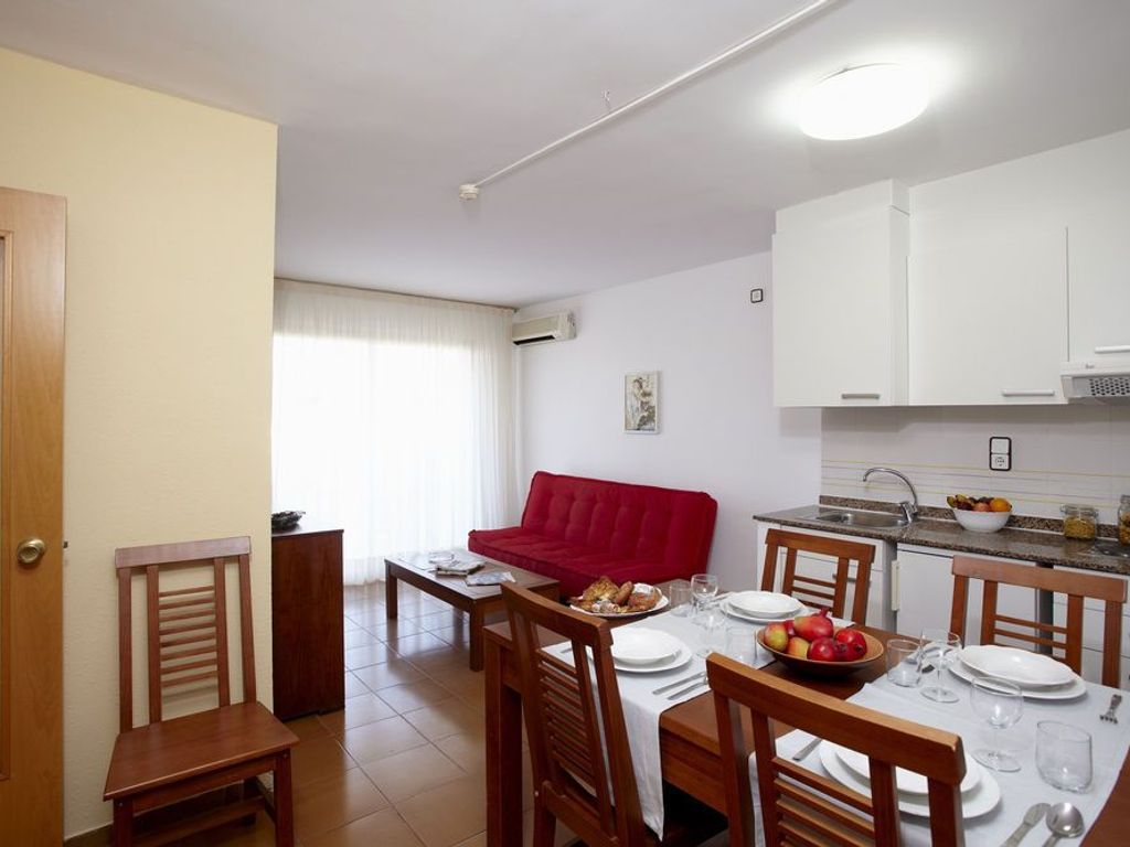 Apartamentos Mediterranean Suites