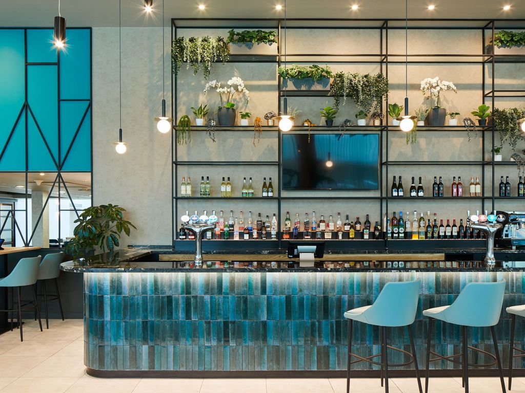 Courtyard by Marriott London Gatwick Airport