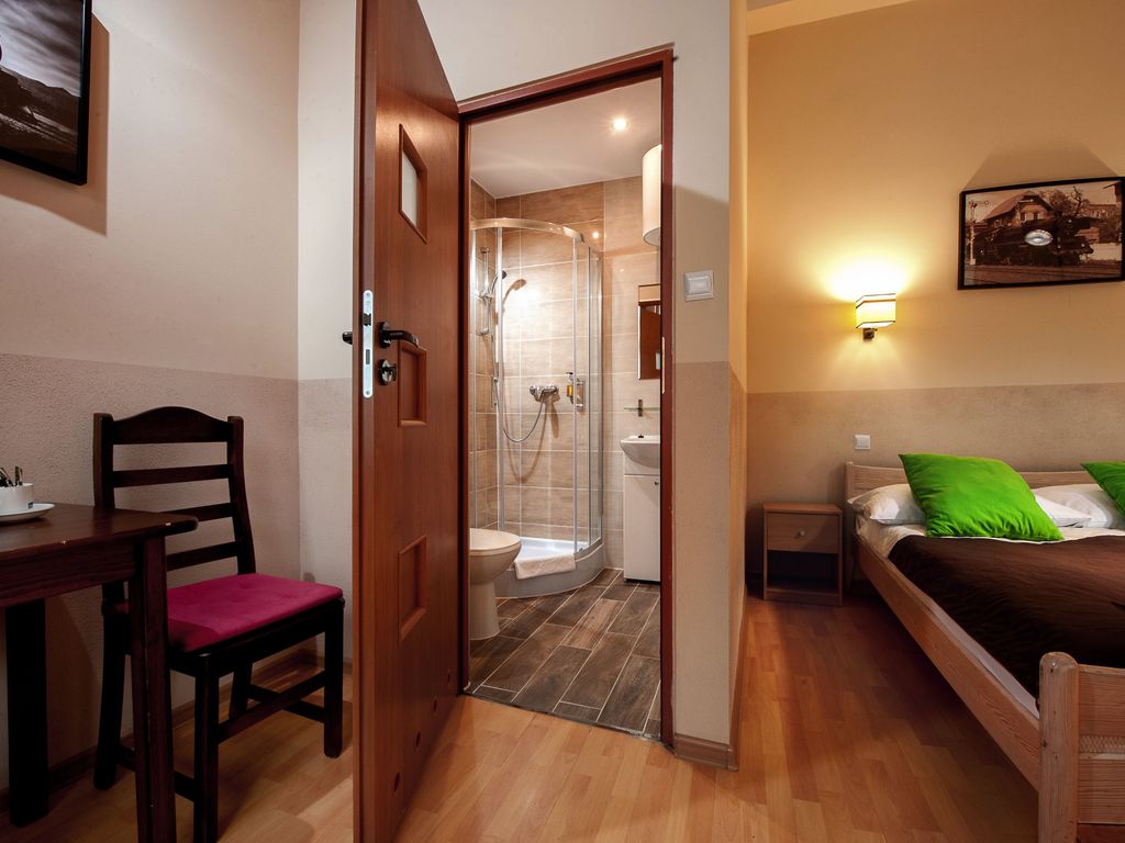 Station Aparthotel