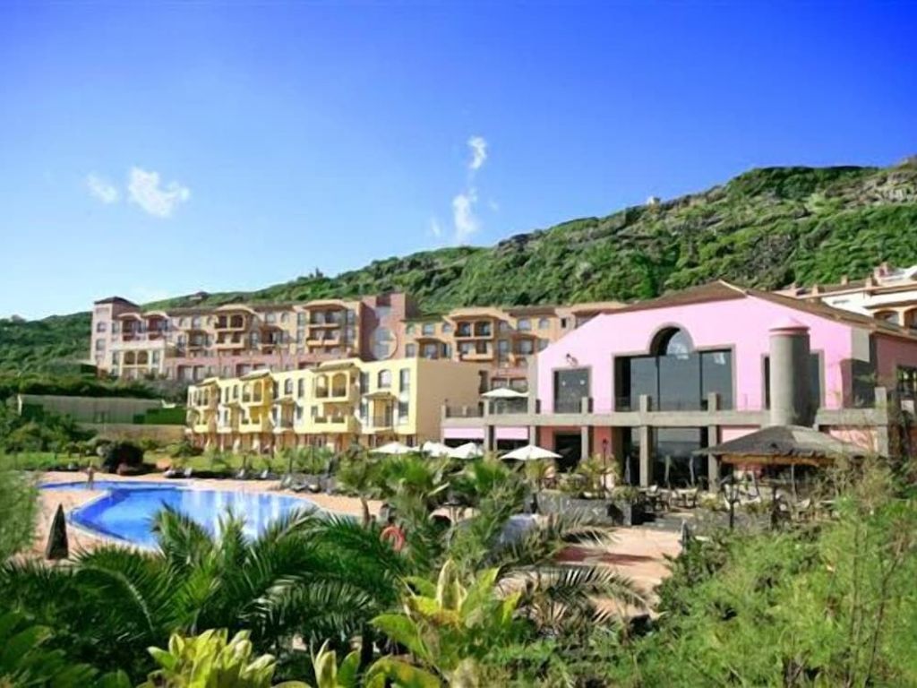 Hotel Las Olas Hotel