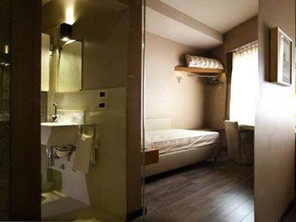 HOTEL MENTANA