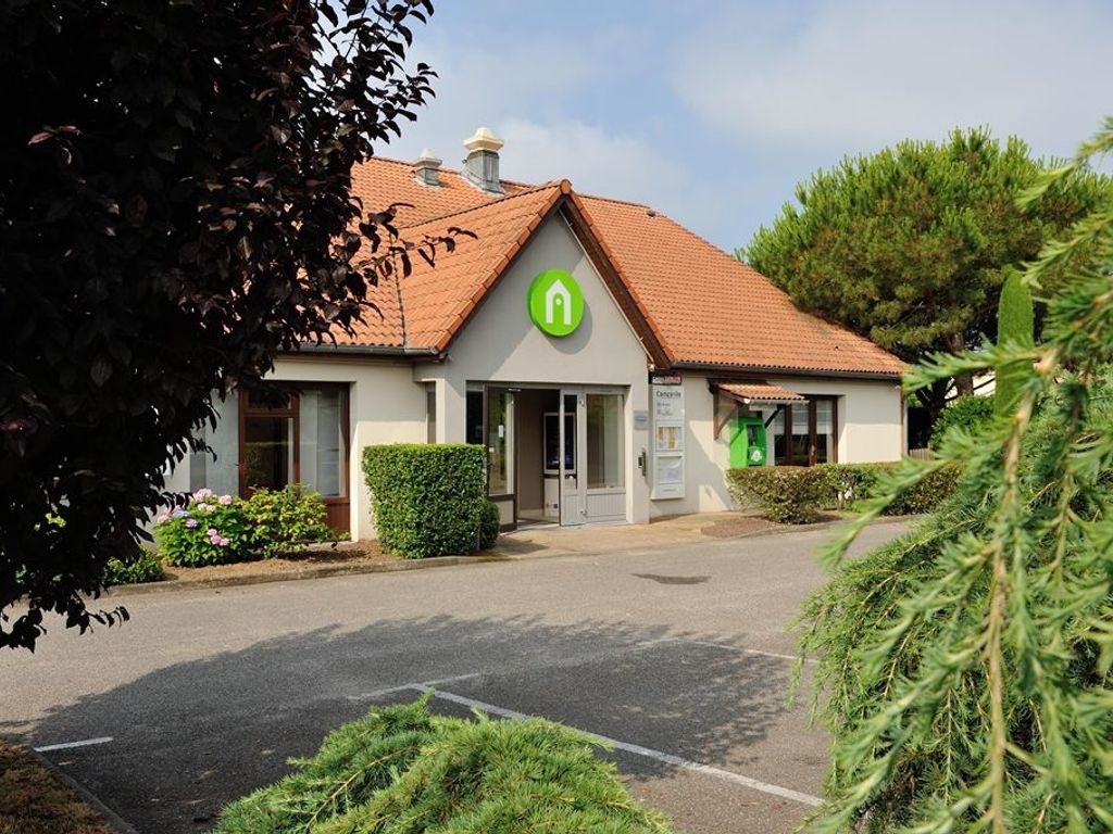 CAMPANILE MARMANDE