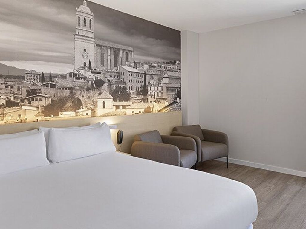 B&B HOTEL Girona 3