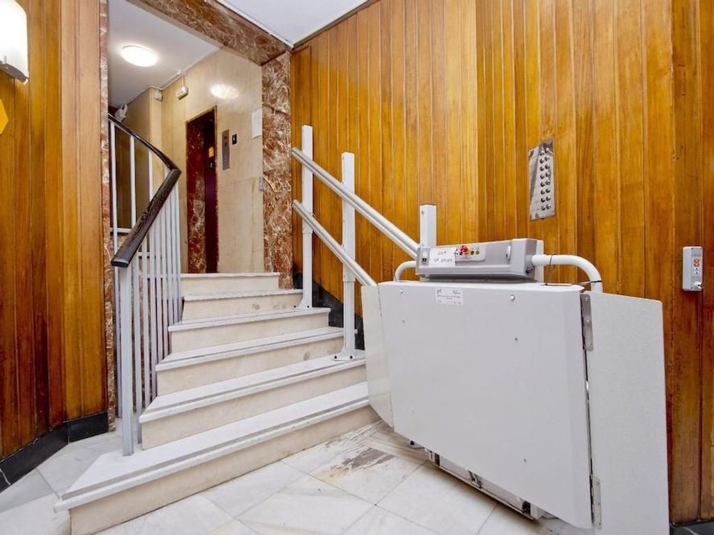 Barcelona City Hotel