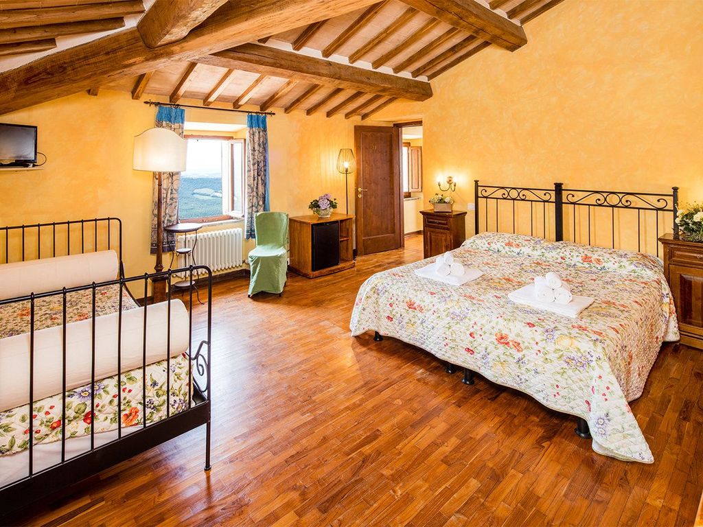 Castello di Titignano
