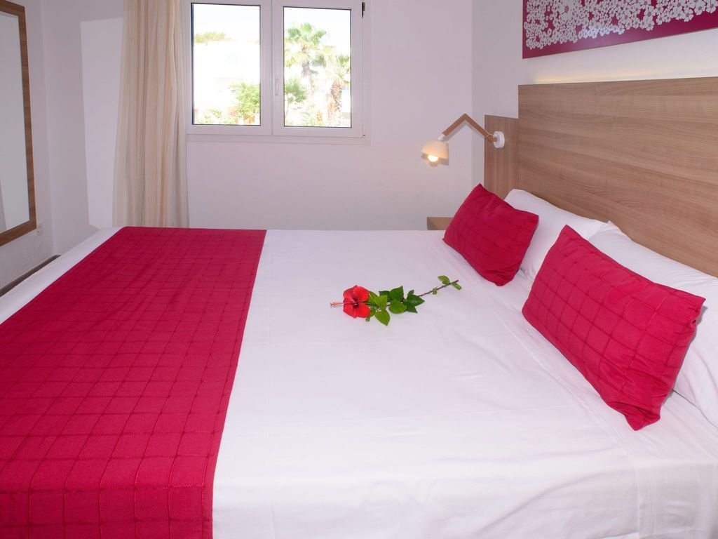 Club Cala Llenya Resort Ibiza