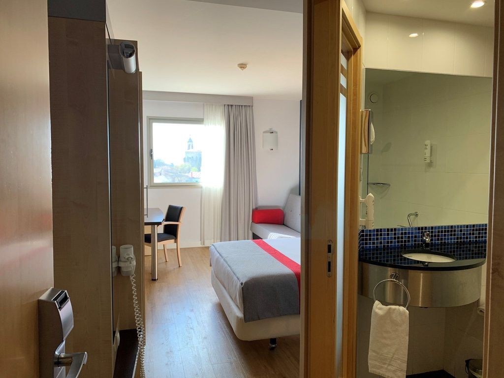 Holiday Inn Express VITORIA by IHG