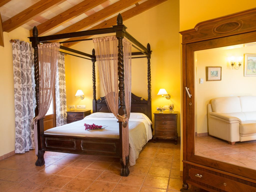 Es Quatre Cantons Finca Agroturismo