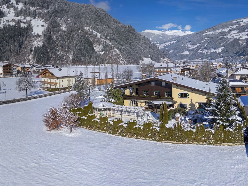 BOUTIQUE Hotel Garni Landhaus Säumler Familie Haidacher