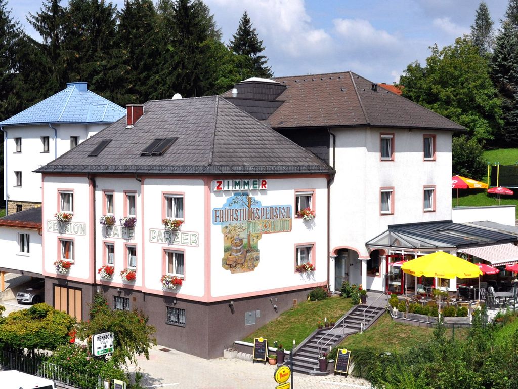 Cafe-Pension Familie Parzer